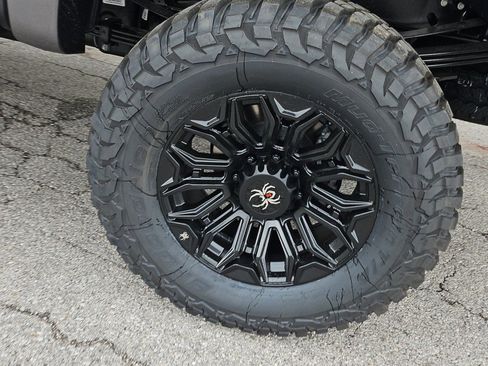 New 2026 Ford F250 XLT w/ XLT Premium Package AWD/4WD image 5
