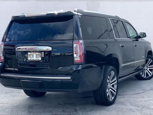 Used 2018 GMC Yukon XL Denali w/ Denali Ultimate Package AWD/4WD image 22
