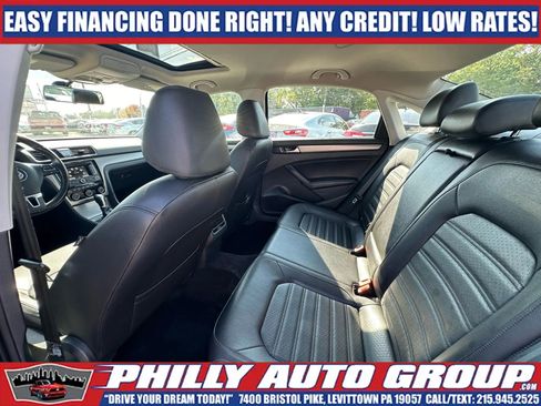 Used 2015 Volkswagen Passat 1.8T SE FWD image 12