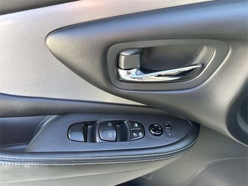 Used 2024 Nissan Murano SV w/ SV Midnight Edition Package image 20