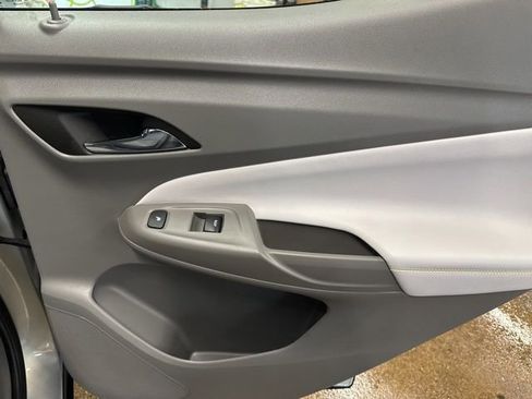 Used 2023 Chevrolet Bolt EUV Premier w/ Sun & Sound Package FWD image 24