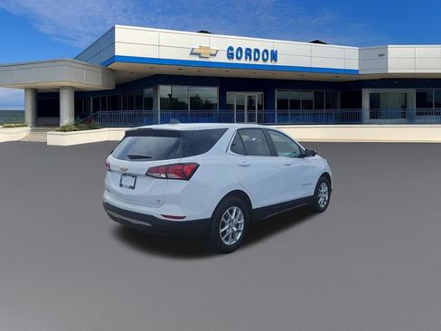 Used 2024 Chevrolet Equinox LT FWD image 5