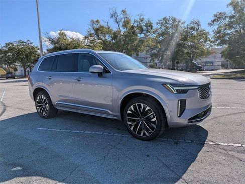 New 2026 Volvo XC90 T8 Plus w/ Protection Package Premier image 8