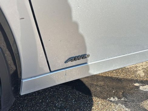 Used 2024 Toyota Prius Limited image 10