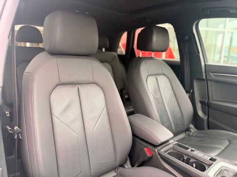 Used 2020 Audi Q3 2.0T Premium Plus AWD/4WD image 22