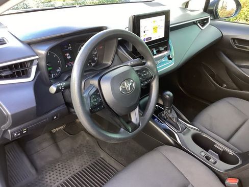 Certified 2025 Toyota Corolla LE w/ LE Premium Package AWD/4WD image 11