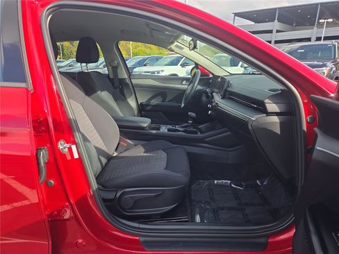 Used 2025 Kia K5 LXS image 30