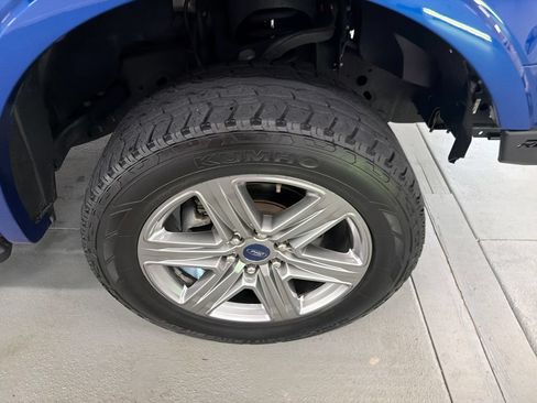 Used 2018 Ford F150 XLT w/ Equipment Group 302A Luxury AWD/4WD image 4