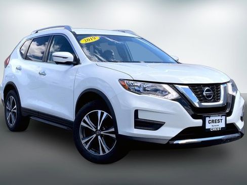 Used 2019 Nissan Rogue SV w/ Premium Package AWD/4WD image 1