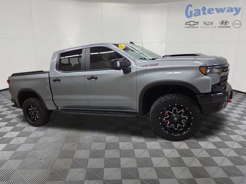 Used 2023 Chevrolet Silverado 1500 ZR2 AWD/4WD image 1
