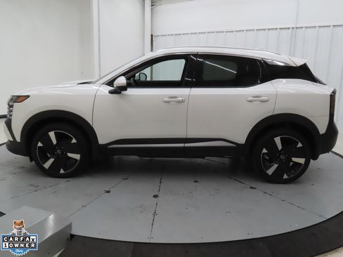 Used 2025 Nissan Kicks SR AWD/4WD image 7