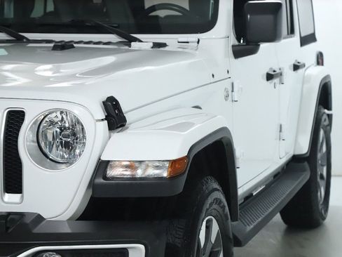 Used 2023 Jeep Wrangler Sahara w/ Cold Weather Group image 4