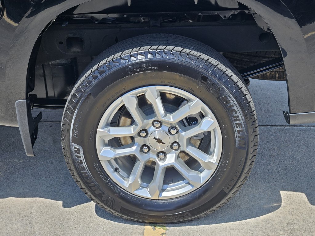 Used 2026 Chevrolet Silverado 1500 RST RWD image 8