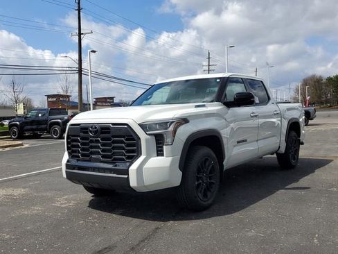 New 2026 Toyota Tundra Limited AWD/4WD image 2
