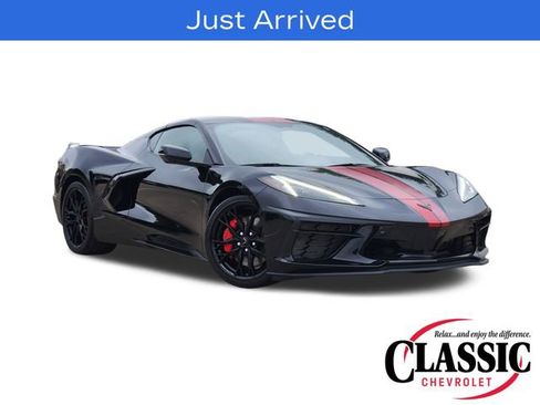 Used 2023 Chevrolet Corvette Stingray Preferred Cpe w/ Z51 Performance Package RWD image 1