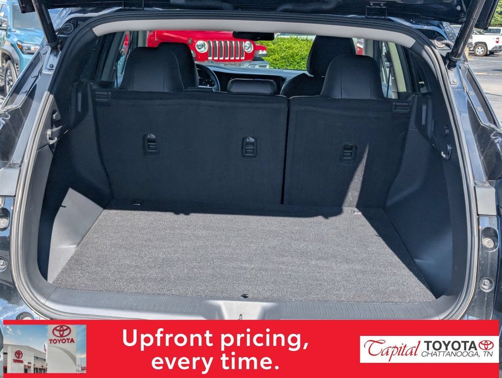 Used 2025 Nissan Murano SL AWD/4WD image 10