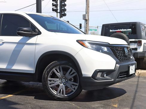 Used 2021 Honda Passport EX-L image 3