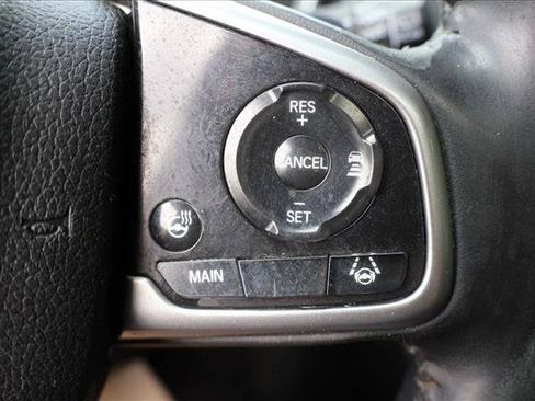 Used 2020 Honda CR-V Touring image 16
