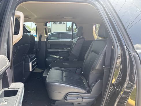 Used 2024 Ford Expedition Max XLT AWD/4WD image 8