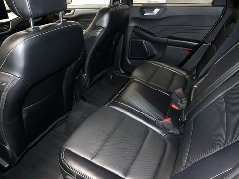 Certified 2024 Ford Escape Platinum image 23