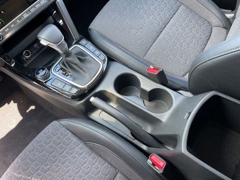 Used 2025 Kia Seltos S AWD/4WD image 9