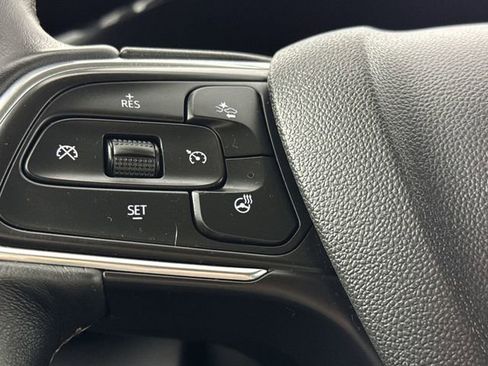 Used 2023 Buick Envision Preferred image 21