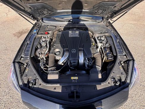 Used 2016 Mercedes-Benz SL 550 image 33