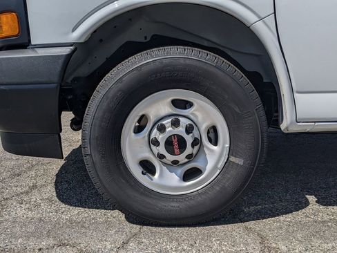 New 2026 GMC Savana 2500 w/ Driver Convenience Package image 11