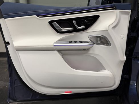 Certified 2023 Mercedes-Benz EQE 500 4MATIC SUV image 21