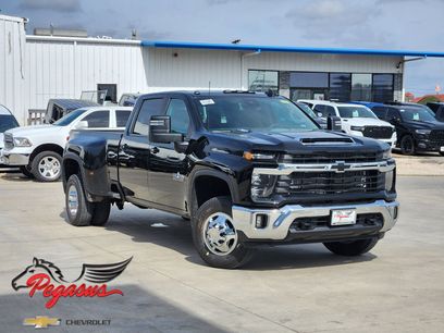 New 2026 Chevrolet Silverado 3500 LT