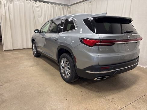 Used 2025 Buick Enclave Preferred image 6