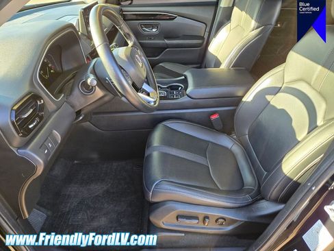 Used 2023 Honda Pilot Touring image 9