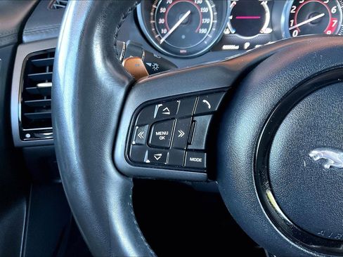 Used 2016 Jaguar F-TYPE S AWD/4WD image 10