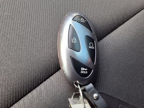 Used 2025 Hyundai Tucson SEL FWD image 18