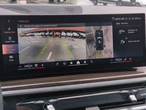 Used 2025 BMW X7 xDrive40i AWD/4WD image 22