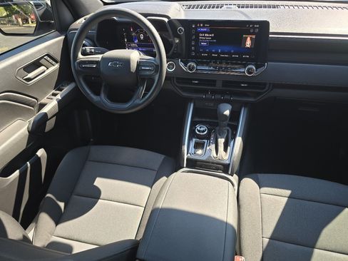 Used 2023 Chevrolet Colorado Trail Boss w/ Technology Package AWD/4WD image 33