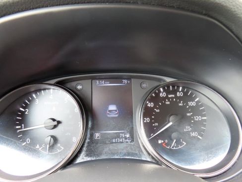 Used 2017 Nissan Rogue Sport S w/ S Appearance Package image 25