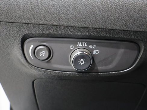 Used 2024 Buick Encore GX Preferred image 33