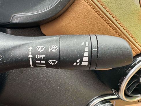 Used 2023 Nissan Sentra SV w/ SV Premium Package FWD image 24