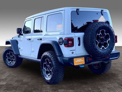 Used 2022 Jeep Wrangler Unlimited Rubicon 4xe AWD/4WD image 11