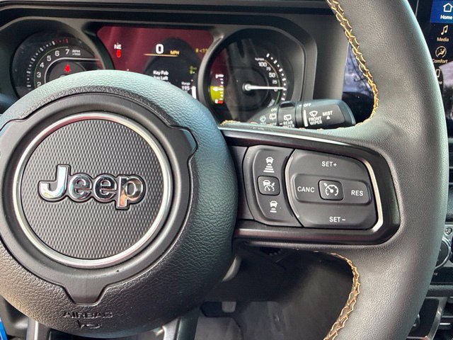 Used 2024 Jeep Wrangler Unlimited w/ Convenience Group AWD/4WD image 37