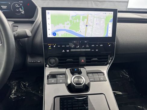 Used 2024 Toyota bZ4X XLE image 20