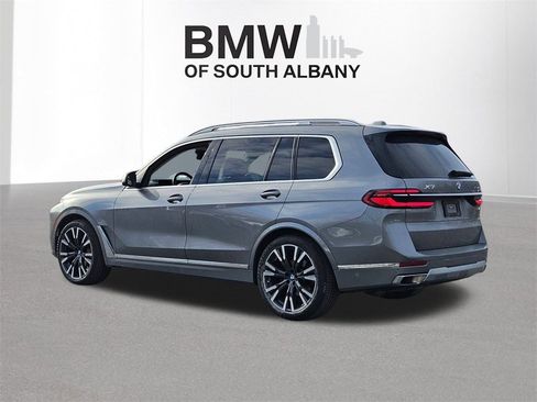 Certified 2023 BMW X7 xDrive40i w/ Premium Package image 6