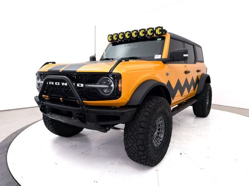 Used 2022 Ford Bronco Wildtrak AWD/4WD image 14