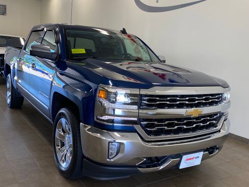 Used 2017 Chevrolet Silverado 1500 LTZ w/ Sport Package image 2
