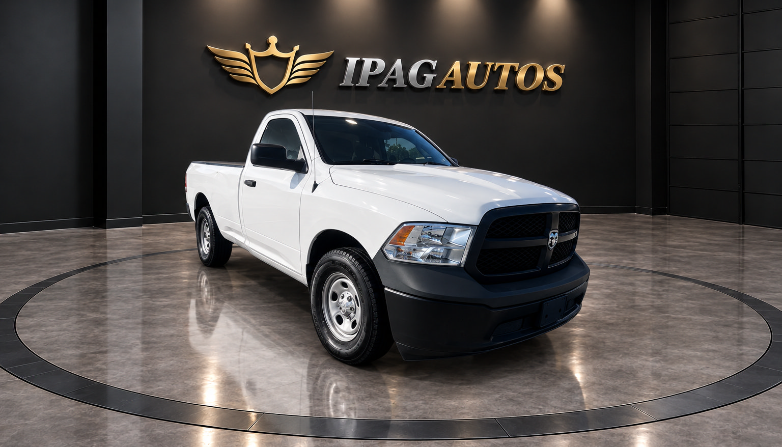 Used 2019 RAM 1500 Classic Tradesman RWD image 2
