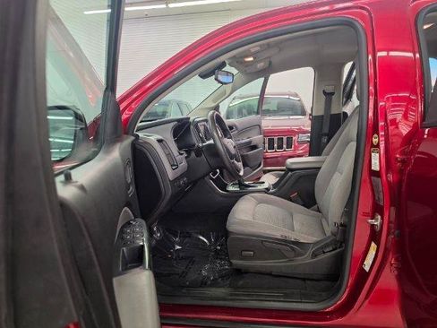 Used 2021 Chevrolet Colorado W/T w/ Custom Special Edition AWD/4WD image 8