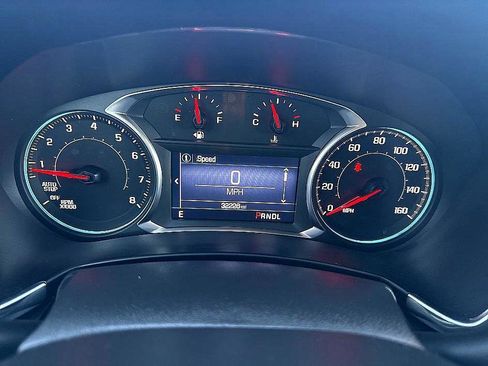 Used 2023 Chevrolet Equinox LT image 25