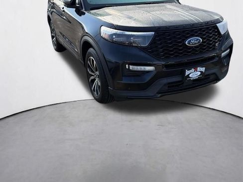 Used 2021 Ford Explorer ST w/ Equipment Group 401A AWD/4WD image 2