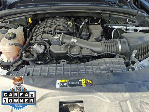 Used 2023 Jeep Grand Cherokee L Laredo AWD/4WD image 27